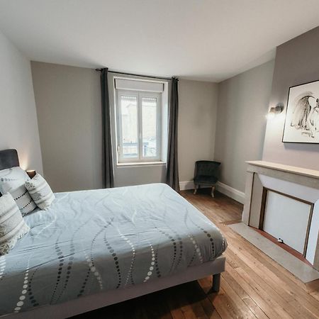 Appartement D'Alexandre Hyper Centre-Ville Charleville-Mezieres Luaran gambar