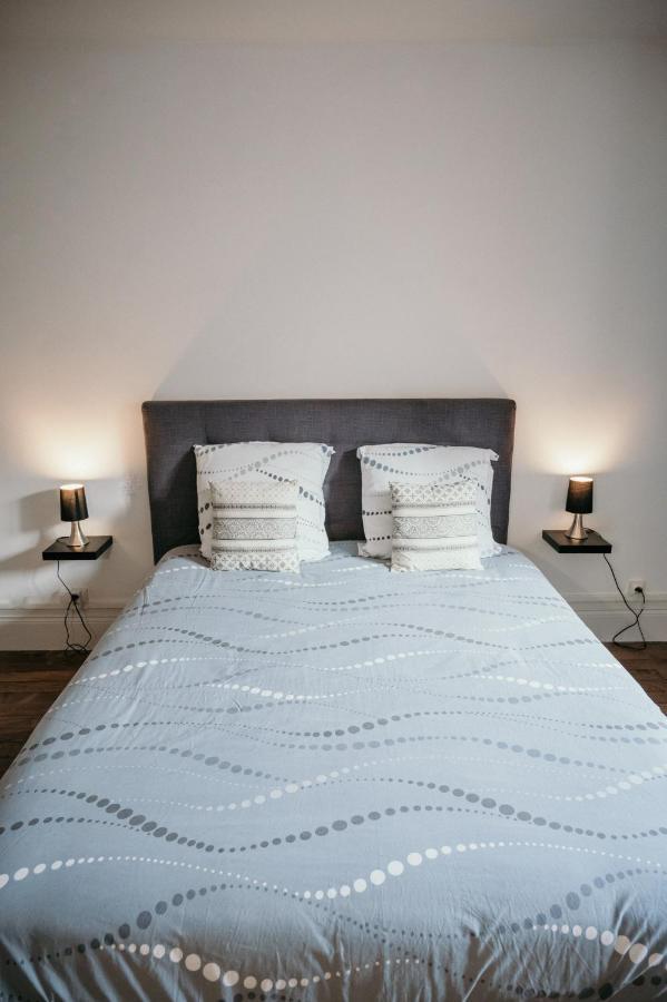 Appartement D'Alexandre Hyper Centre-Ville Charleville-Mezieres Luaran gambar